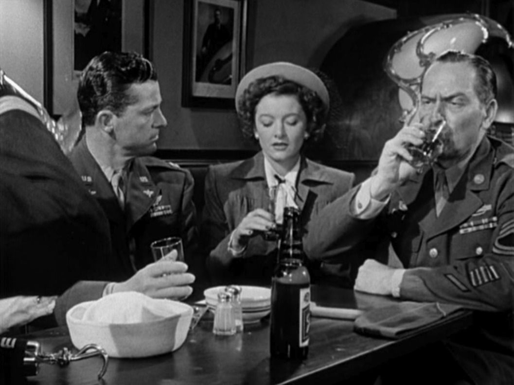 frederick-march-drinking