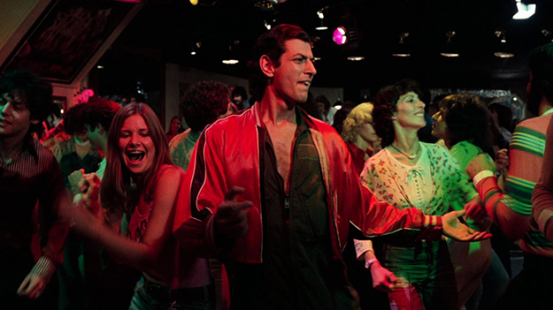 Between-the-lines-2_WEB